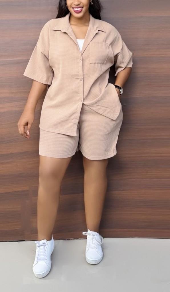 Ensemble beige texture